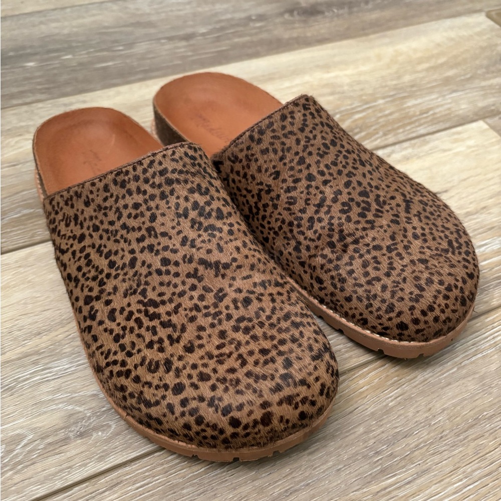 Madewell calf hair Leopard Print Clogs. Size 7. Like new